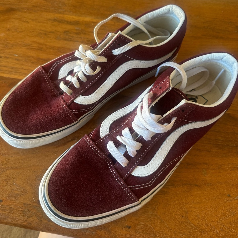 Burgundy VANS - Picture 4 of 5